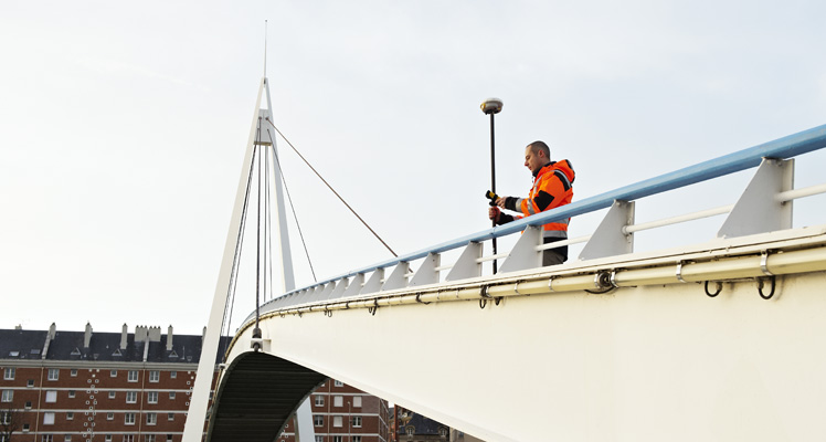 天寶Trimble R4 GNSS接收機(jī) 天寶Trimble R4 GNSS接收機(jī)